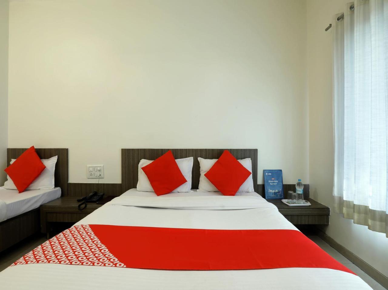شيردي Oyo 4198 Hotel Shri Sai Murli المظهر الخارجي الصورة